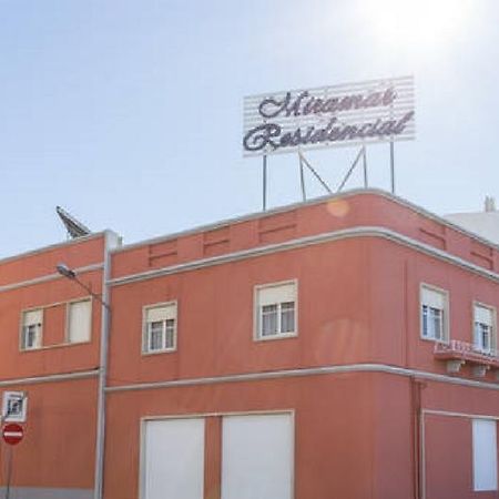 Residencial Miramar Hotel Quarteira Eksteriør billede