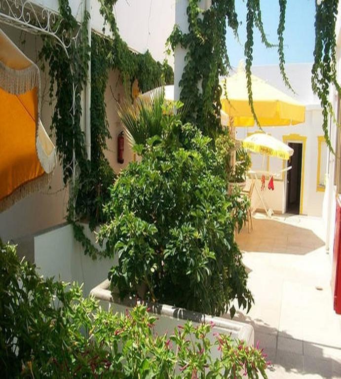 Residencial Miramar Hotel Quarteira Eksteriør billede