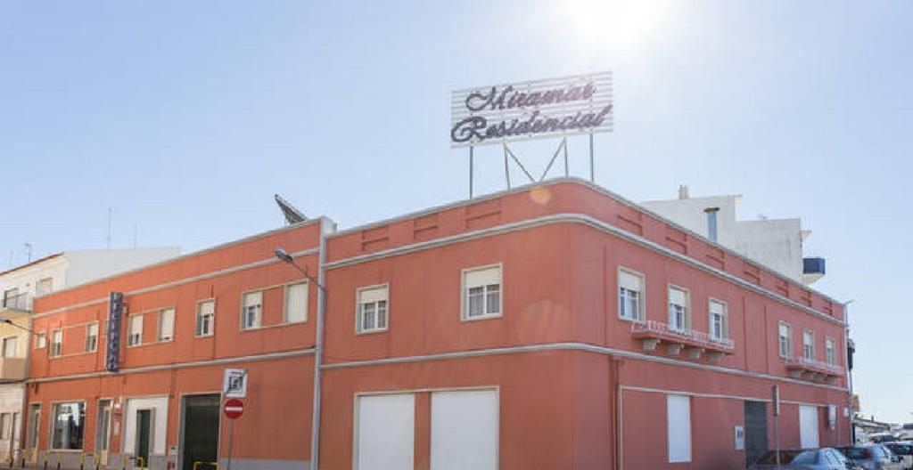 Residencial Miramar Hotel Quarteira Eksteriør billede