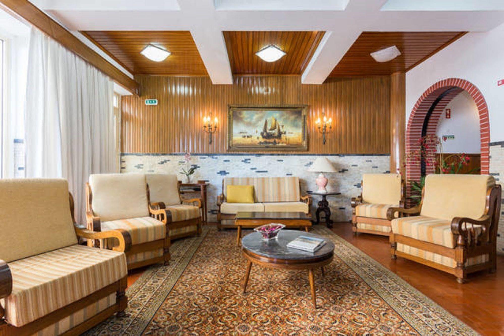 Residencial Miramar Hotel Quarteira Eksteriør billede