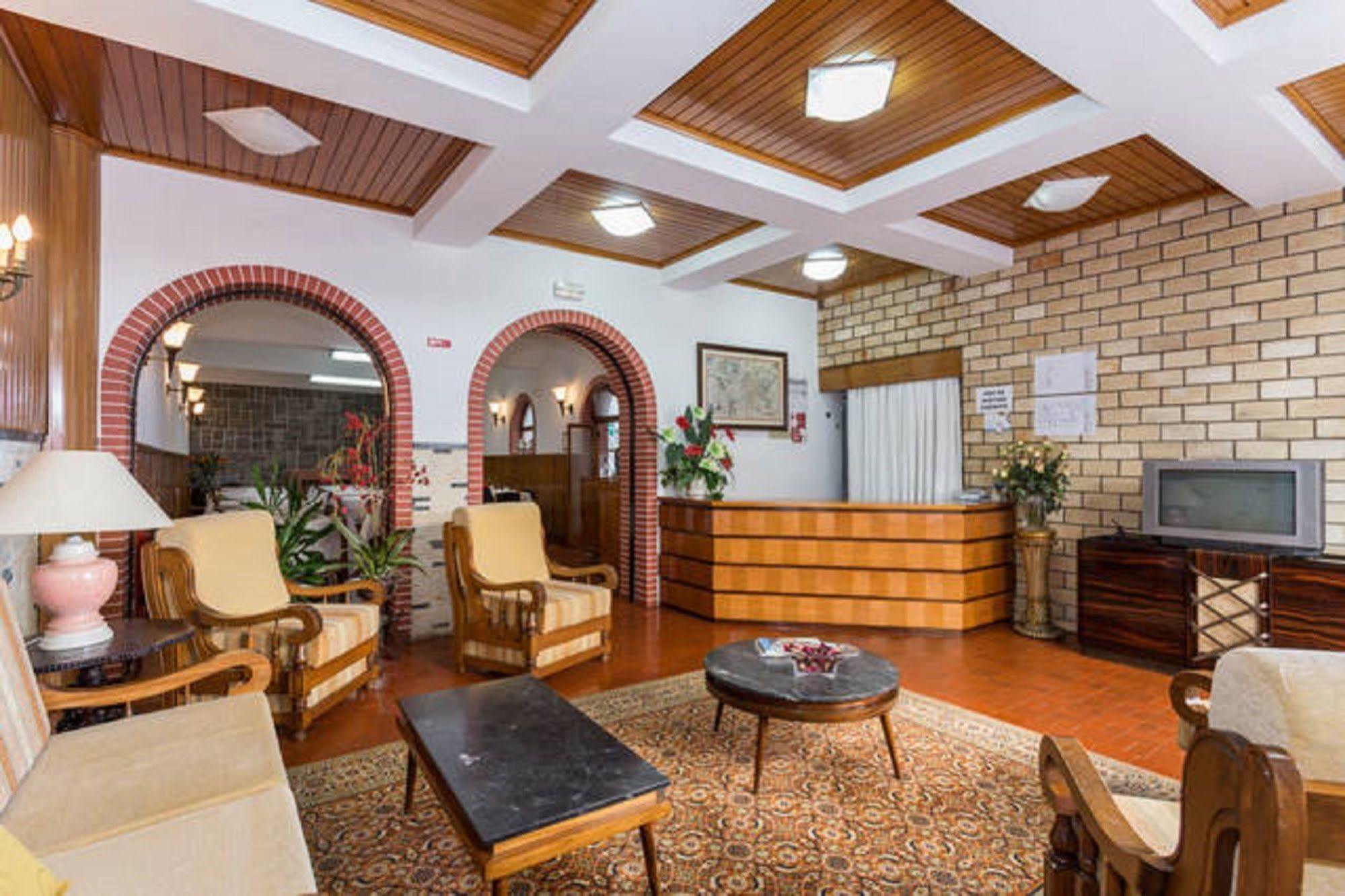 Residencial Miramar Hotel Quarteira Eksteriør billede