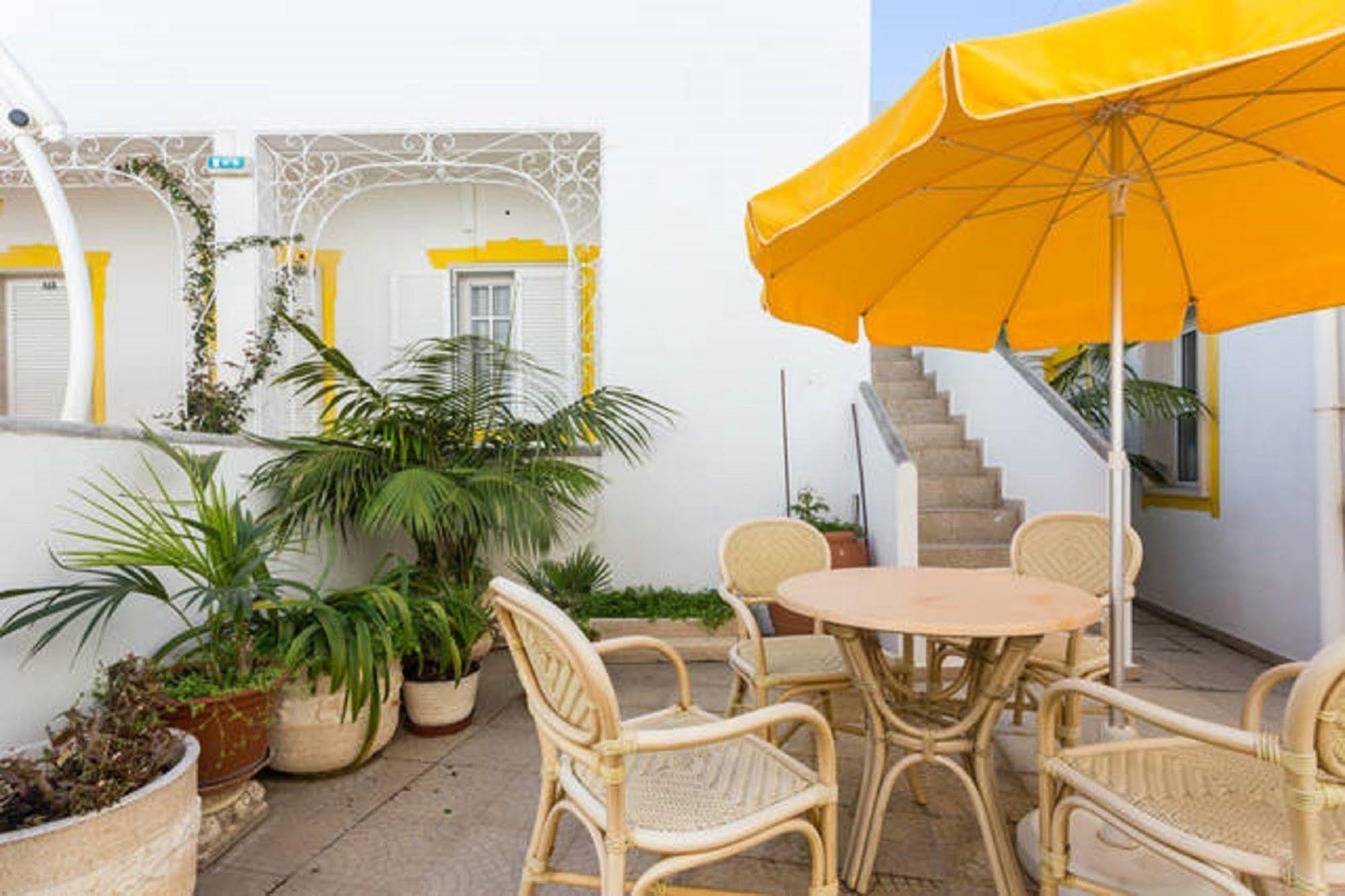 Residencial Miramar Hotel Quarteira Eksteriør billede